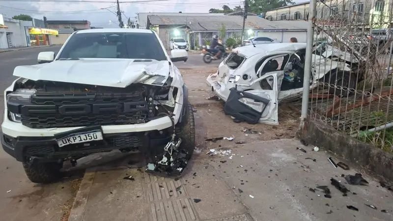 Menor ao volante invade preferencial e tira a vida de mãe e bebê em Macapá